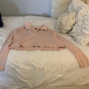Long sleeved cropped shirt